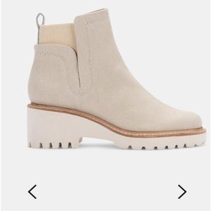 Dolce Vita Huey H2O 9.5 Dune